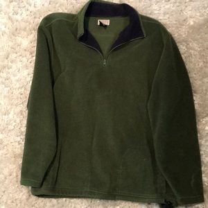 Long sleeved fleece pull over with pockets
